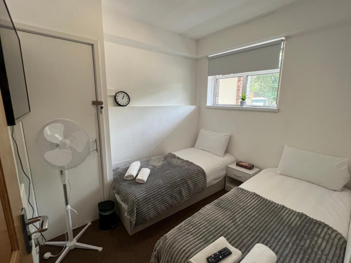 Lovely Budget Rooms In Camden - Kings Cross London Exterior foto